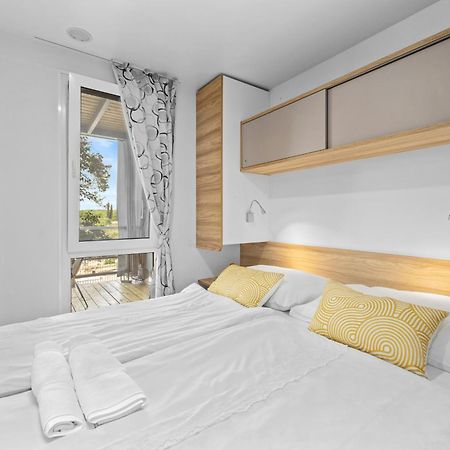 Mobile Homes Montepozzo, Kamp Porton Biondi Rovinj Bagian luar foto
