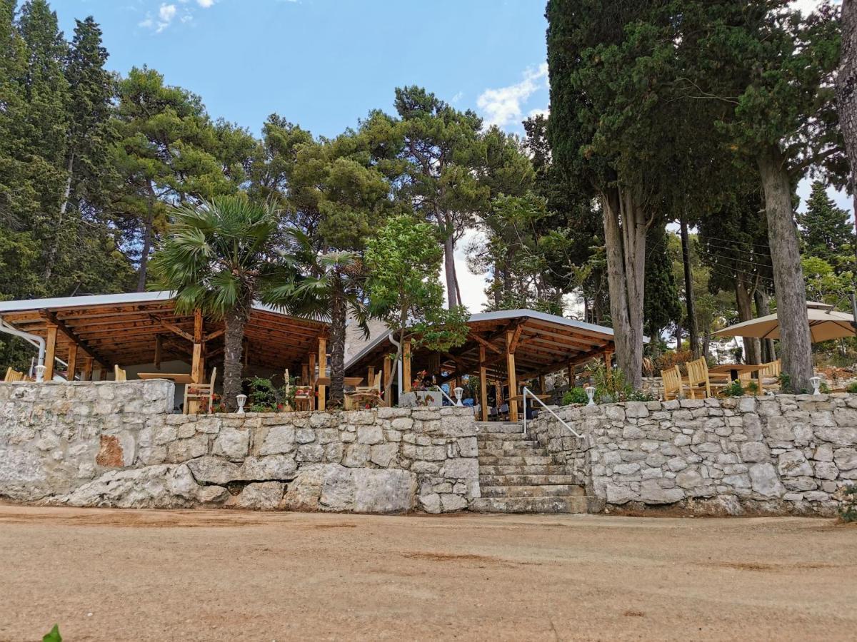 Mobile Homes Montepozzo, Kamp Porton Biondi Rovinj Bagian luar foto